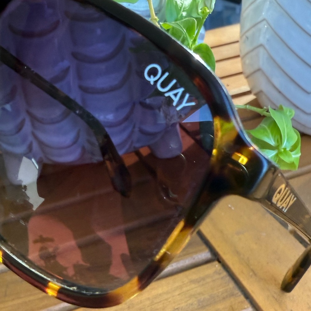 Quay On The Fly Aviator Tortoise Shell Retro Sunglasses Brown Black - Picture 2 of 8